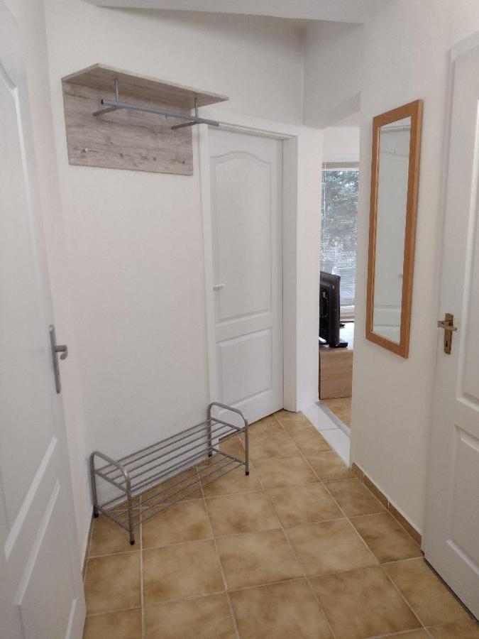 Appartement In Nitra Under The Zobor-Hill Екстер'єр фото