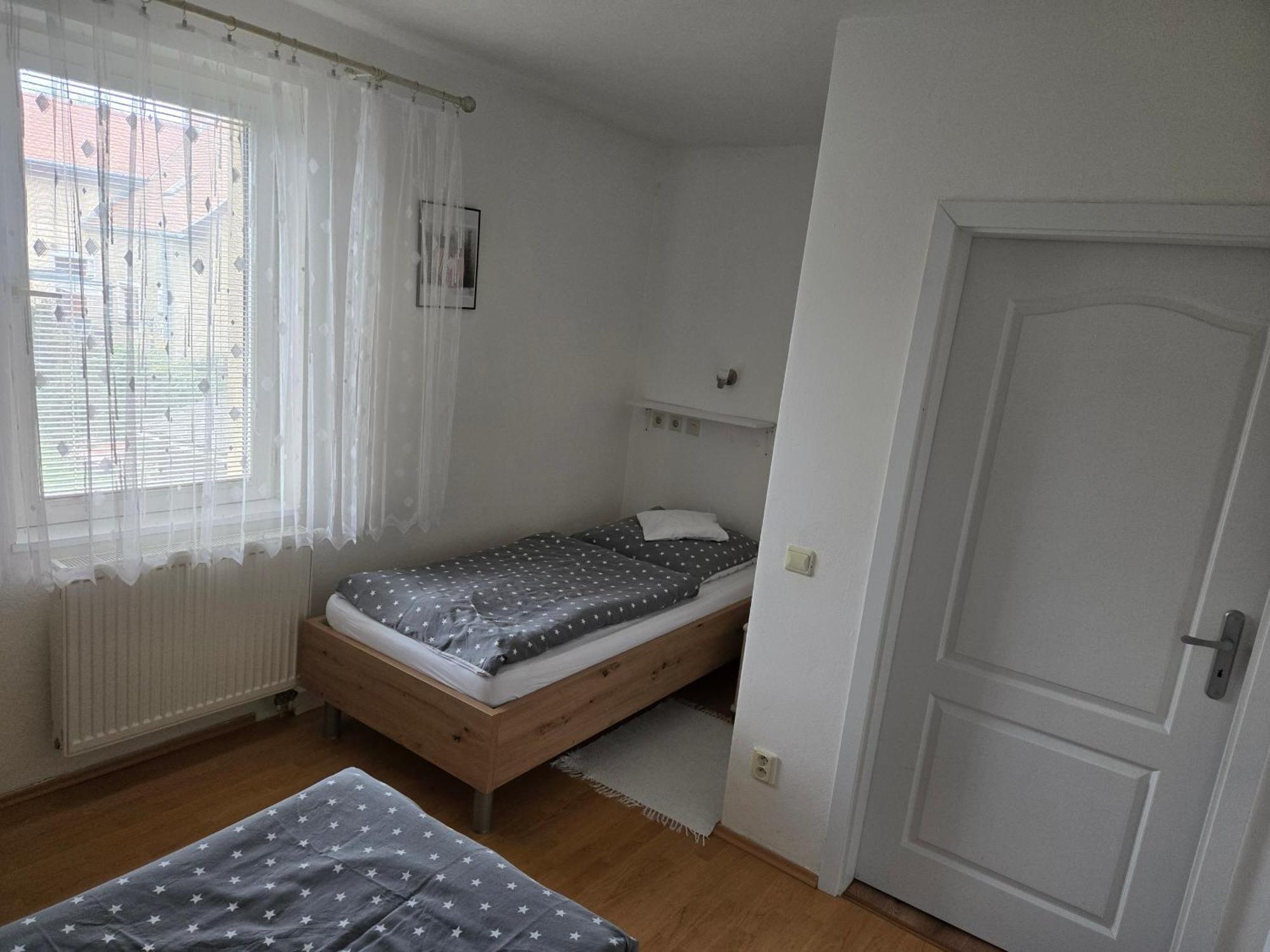 Appartement In Nitra Under The Zobor-Hill Екстер'єр фото